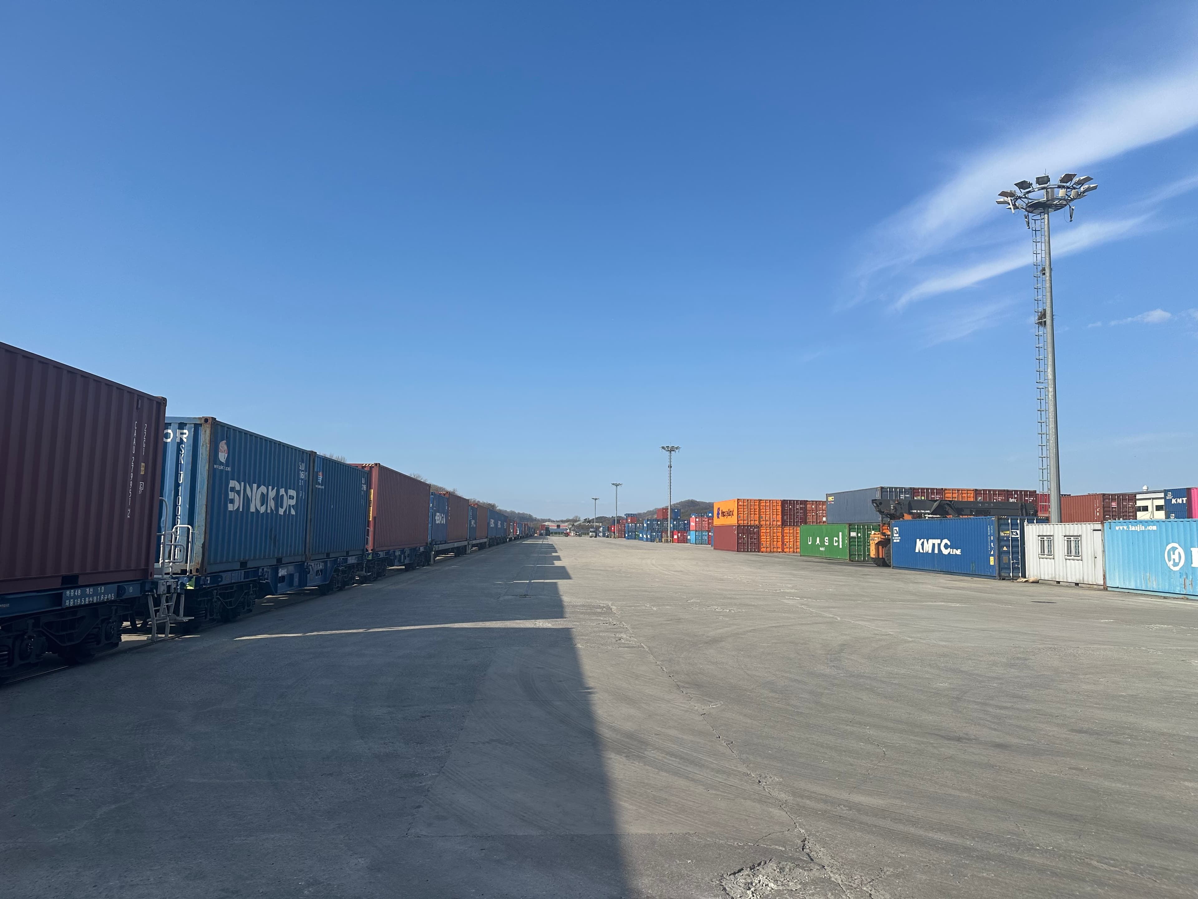 컨테이너 물류 (CY 운영)